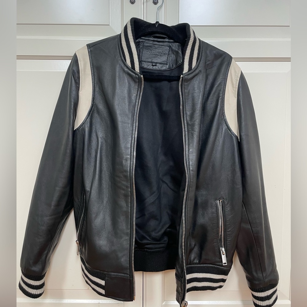 Bolongaro Trevor 100% Sheep Leather Bomber Jacket. Size Small.